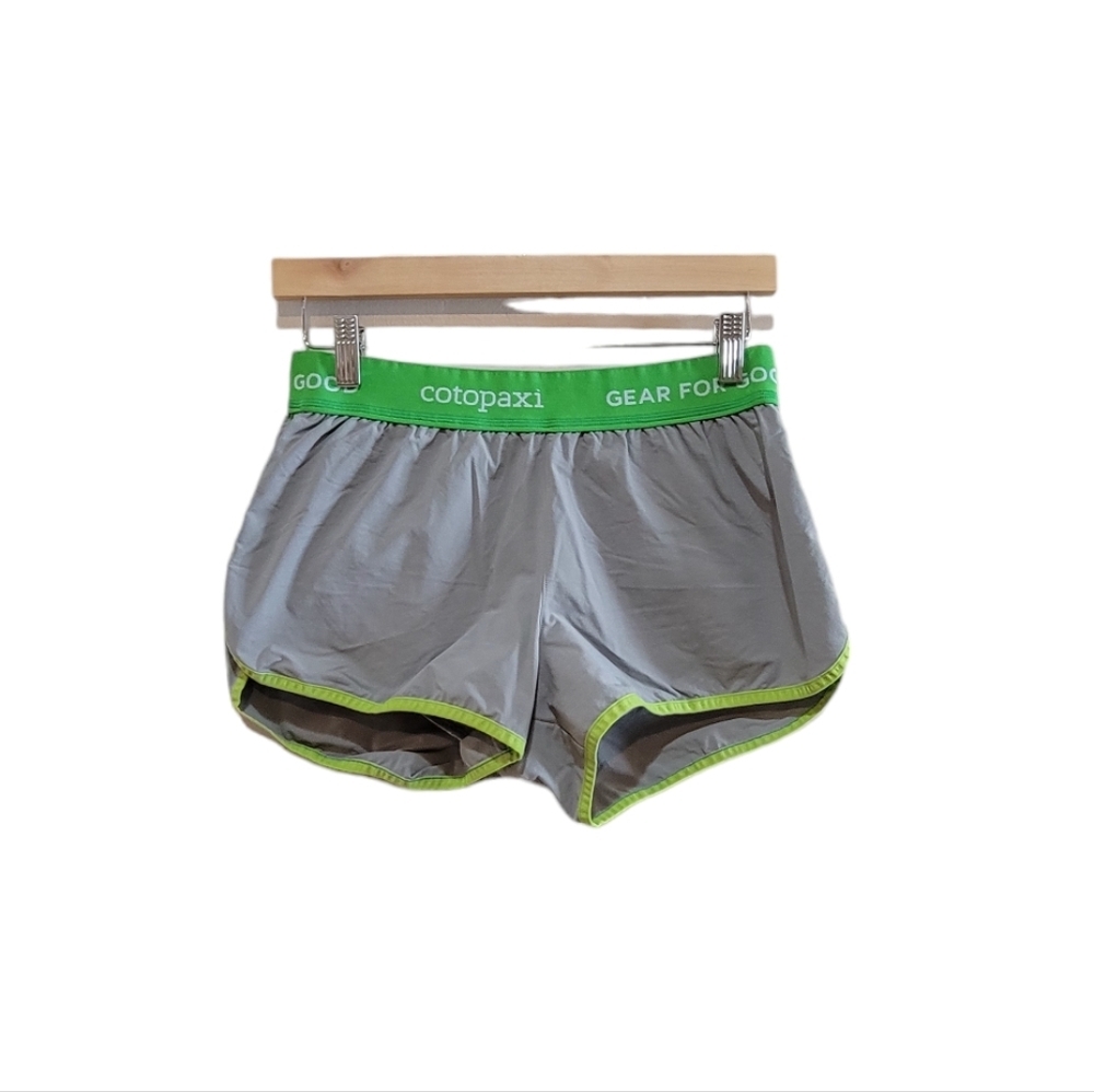 Cotopaxi Women's Gray and Green Shorts
